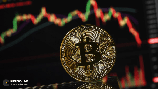 قیمت بیت کوین امروز؛ عقبنشینی BTC از ۸۱٬۳۰۰ دلار، حرکت بعدی چیست؟