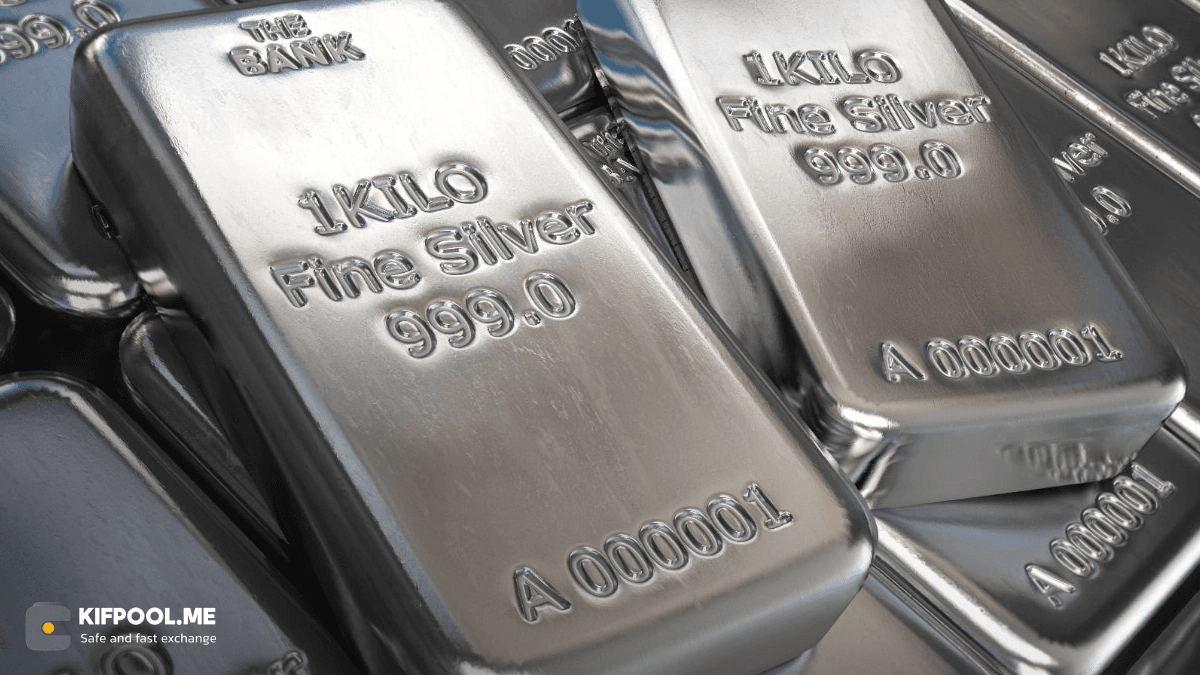 silver-outpaces-bitcoin-volatility