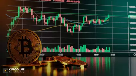بیت‌کوین روی ۱۱۱ هزار دلار؛ آوالانچ و BCH ۵٪ جهش کردند