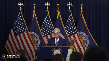 تعطیلی دولت آمریکا فدرال رزرو را فلج کرد؛ تصمیم نرخ بهره در تاریکی