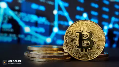 سقوط ۳۰ درصدی بیت‌کوین؛ آیا کف جدید ۴۴,۷۰۰ دلار است؟